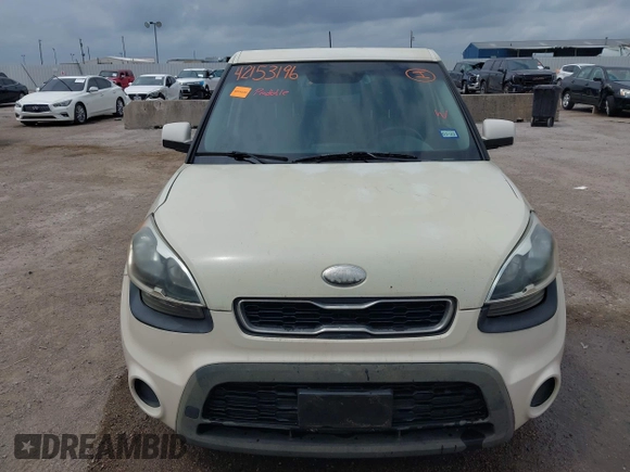 2013 Kia Soul with VIN KNDJT2A50D7559417, listed as a IAAI auction lot 42153196 with 152,119 mi miles. Bid and sale history available at carsss.com. Image 6.