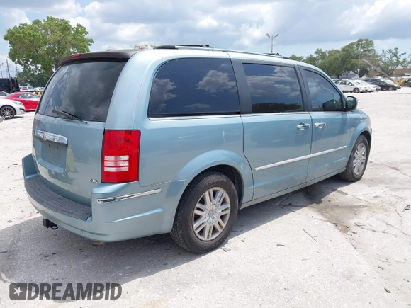 2008 Chrysler Town & Country Limited with VIN 2A8HR64X38R746763, listed as a IAAI auction lot 42117320 with 174,692 mi miles. Bid and sale history available at carsss.com. Image 4.
