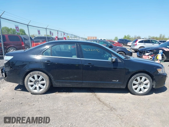 2007 Lincoln MKZ z VIN 3LNHM26TX7R636306, wystawiony jako IAAI lot #42220142 z przebiegiem 152 728 mil mil oraz . Historia ofert i sprzedaży dostępna na DreamBid. Obrazek 14.