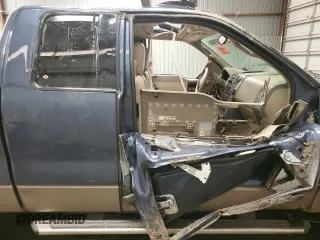 2004 Ford F-150 XLT с VIN 1FTPX145X4KD10947, выставлен на аукционе Copart как лот 43321555 с пробегом Не указан миль и Списание • Salvage title. История ставок и продаж доступна на DreamBid. Изображение 10.