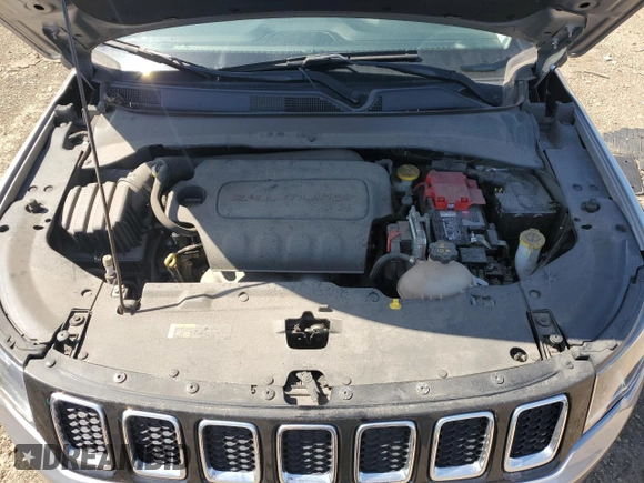 2020 Jeep Compass Limited z VIN 3C4NJDCB8LT164658, wystawiony jako Copart lot #61172915 z przebiegiem 36 620 mil mil oraz Szkoda całkowita • Salvage title. Historia ofert i sprzedaży dostępna na DreamBid. Obrazek 12.