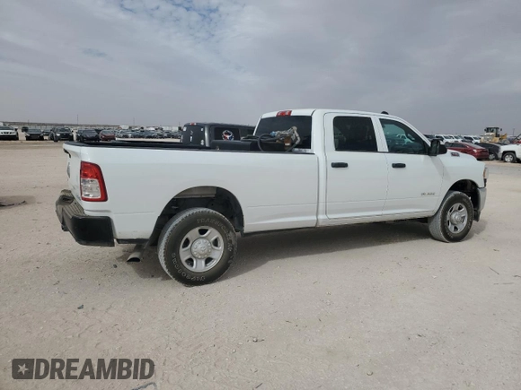 2022 Ram 3500 Tradesman with VIN 3C63R3GLXNG163592, listed as a Copart auction lot 47757715 with 25,067 mi miles and Salvage Title. Bid and sale history available at carsss.com. Image 3.