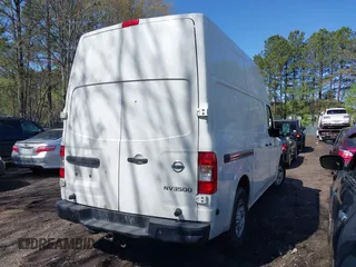 2021 Nissan NV Cargo SV with VIN 1N6AF0LY5MN802490, listed as a IAAI auction lot 41929900 with 83,299 mi miles and . Bid and sale history available at DreamBid. Image 4.