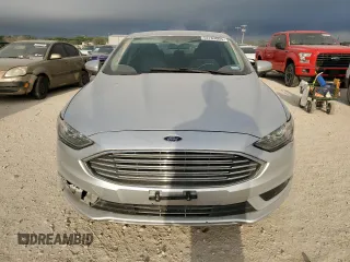 2017 Ford Fusion SE with VIN 3FA6P0HDXHR380057, listed as a Copart auction lot 52784005 with 115,038 mi miles and Salvage title. Bid and sale history available at DreamBid. Image 5.