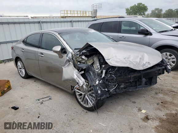 2017 Lexus ES 350 with VIN 58ABK1GG3HU069687, listed as a Copart auction lot 60695235 with 77,804 mi miles and Salvage title. Bid and sale history available at DreamBid. Image 4.