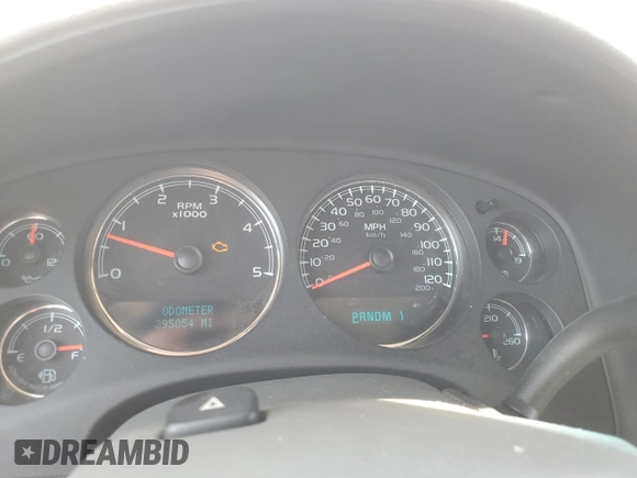 2008 Chevrolet Silverado 3500HD DRW LT w/1LT with VIN 1GCJC33648F113293, listed as a Copart auction lot 74822344 with 295,054 mi miles and Salvage Title. Bid and sale history available at carsss.com. Image 9.