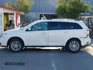 2015 Dodge Journey SXT with VIN 3C4PDCBG8FT673824, listed as a IAAI auction lot 41603661 with 169,939 mi miles and . Bid and sale history available at DreamBid. Image 14.