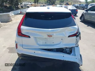 2024 Cadillac XT4 FWD Luxury with VIN 1GYAZAR42RF168331, listed as a IAAI auction lot 41980130 with 10,335 mi miles and . Bid and sale history available at carsss.com. Image 16.