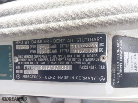 1988 Mercedes-Benz 300 Series 300E with VIN WDBEA30D1JA575693, listed as a IAAI auction lot 41869752 with 194,340 mi miles. Bid and sale history available at carsss.com. Image 9.