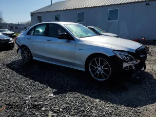 2016 Mercedes-Benz C 450 AMG with VIN 55SWF6EB4GU133361, listed as a Copart auction lot 52425485 with 101,079 mi miles and Salvage title. Bid and sale history available at DreamBid. Image 4.