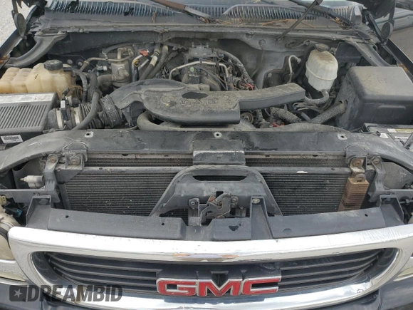 2004 GMC Yukon XL SLT with VIN 1GKEC16Z14J148767, listed as a Copart auction lot 52976155 with 288,056 mi miles and Non Repairable. Bid and sale history available at carsss.com. Image 12.