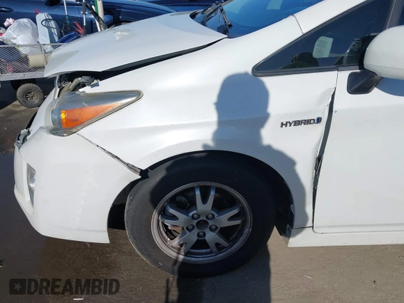 2011 Toyota Prius I with VIN JTDKN3DU3B0318495, listed as a IAAI auction lot 41945115 with 240,553 mi miles and . Bid and sale history available at DreamBid. Image 19.