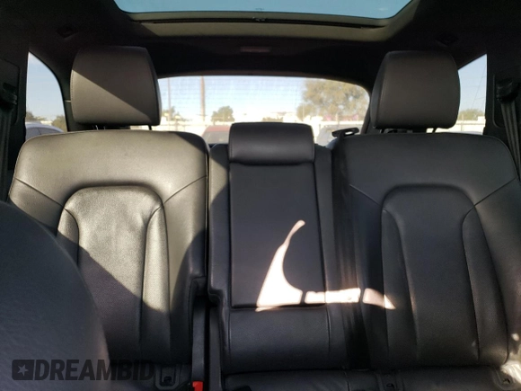 2012 Audi Q7 Prestige с VIN WA1WMAFE7CD010183, выставлен на аукционе Copart как лот 85345414 с пробегом 165 854 миль миль и Списание • Salvage title. История ставок и продаж доступна на DreamBid. Изображение 10.