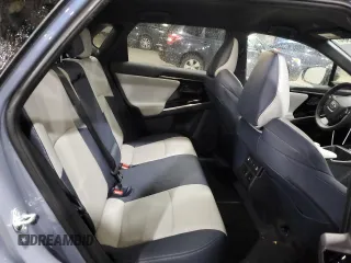 2023 Subaru Solterra Premium с VIN JTMABABA2PA032916, выставлен на аукционе Copart как лот 38291984 с пробегом 957 миль миль и . История ставок и продаж доступна на DreamBid. Изображение 10.