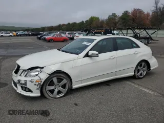 2010 Mercedes-Benz E 350 Luxury z VIN WDDHF8HB1AA230380, wystawiony jako Copart lot #57219005 z przebiegiem 118 485 mil mil oraz Szkoda całkowita • Salvage title. Historia ofert i sprzedaży dostępna na DreamBid. Obrazek 1.