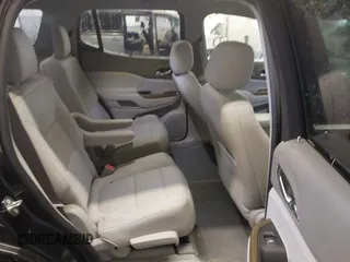 2017 GMC Acadia SLE with VIN 1GKKNSLS8HZ313554, listed as a IAAI auction lot 41575170 with 88,455 mi miles. Bid and sale history available at carsss.com. Image 8.