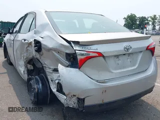 2018 Toyota Corolla L z VIN 2T1BURHE9JC067155, wystawiony jako IAAI lot #42492008 z przebiegiem 169 311 mil mil oraz . Historia ofert i sprzedaży dostępna na DreamBid. Obrazek 3.