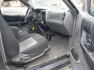 2008 Ford Ranger XL z VIN 1FTYR15E18PA01907, wystawiony jako IAAI lot #41527128 z przebiegiem 230 056 mil mil oraz . Historia ofert i sprzedaży dostępna na DreamBid. Obrazek 5.