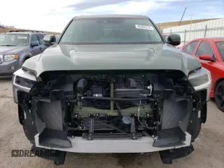 2023 Toyota Sequoia SR5 with VIN 7SVAAABA6PX020399, listed as a Copart auction lot 46362514 with 4,965 mi miles. Bid and sale history available at carsss.com. Image 5.
