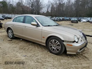2003 Jaguar S-Type z VIN SAJEA01U33HM71782, wystawiony jako Copart lot #82969304 z przebiegiem 127 176 mil mil oraz Szkody całkowita. Historia ofert i sprzedaży dostępna na DreamBid. Obrazek 4.