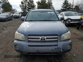 2007 Toyota Highlander z VIN JTEHW21A570038463, wystawiony jako Copart lot #43395015 z przebiegiem 191 798 mil mil oraz Szkoda całkowita • Salvage title. Historia ofert i sprzedaży dostępna na DreamBid. Obrazek 5.
