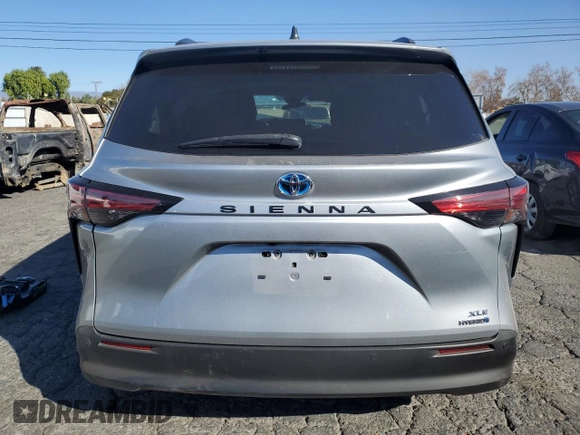2021 Toyota Sienna XLE with VIN 5TDJRKEC9MS025281, listed as a Copart auction lot 41878385 with 0 mi miles and Salvage Title. Bid and sale history available at carsss.com. Image 6.