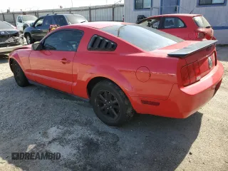 2008 Ford Mustang Deluxe with VIN 1ZVHT80N485138561, listed as a Copart auction lot 58094495 with 181,443 mi miles and Clean title. Bid and sale history available at DreamBid. Image 2.