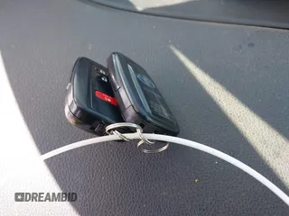 2020 Toyota Prius L Eco с VIN JTDKARFU7L3111264, выставлен на аукционе IAAI как лот 42840874 с пробегом 200 931 миль миль и . История ставок и продаж доступна на DreamBid. Изображение 11.