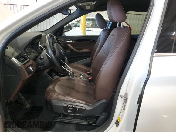 2017 BMW X1 xDrive28i with VIN WBXHT3C36H5F76388, listed as a Copart auction lot 48435305 with 51,841 mi miles and Salvage title. Bid and sale history available at DreamBid. Image 7.