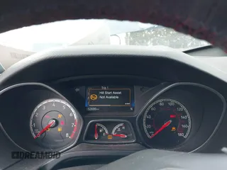 2017 Ford Focus ST with VIN 1FADP3L91HL259914, listed as a IAAI auction lot 41630640 with 52,699 mi miles and . Bid and sale history available at carsss.com. Image 7.