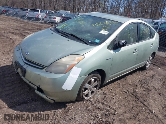 2008 Toyota Prius with VIN JTDKB20U983301510, listed as a IAAI auction lot 41833855 with 999,999 mi miles. Bid and sale history available at carsss.com. Image 2.