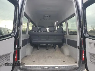 2015 Mercedes-Benz Sprinter Passenger with VIN WDZPE8CC5F5976078, listed as a Copart auction lot 87426104 with 61,098 mi miles and Salvage Title. Bid and sale history available at carsss.com. Image 10.