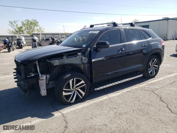 2021 Volkswagen Atlas Cross Sport 3.6L V6 SE w/Technology with VIN 1V2HE2CA3MC211085, listed as a Copart auction lot 56665444 with 45,554 mi miles and Salvage Title. Bid and sale history available at carsss.com. Image 1.