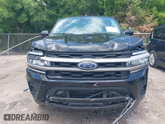 2024 Ford Expedition Max XLT with VIN 1FMJK1J8XREA24875, listed as a IAAI auction lot 42204354 with 46,435 mi miles and . Bid and sale history available at DreamBid. Image 11.