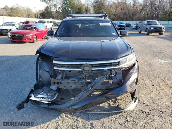 2021 Volkswagen Atlas Cross Sport 3.6L V6 SEL Premium with VIN 1V2TE2CA0MC217033, listed as a Copart auction lot 87033714 with 58,807 mi miles and Salvage Title. Bid and sale history available at carsss.com. Image 5.