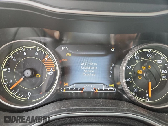 2019 Jeep Cherokee Limited with VIN 1C4PJLDX3KD145596, listed as a Copart auction lot 63126035 with 76,791 mi miles and Clean title. Bid and sale history available at DreamBid. Image 9.