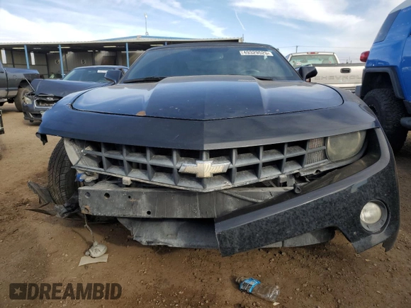 2011 Chevrolet Camaro 2LT z VIN 2G1FC3DD5B9208294, wystawiony jako Copart lot #49329525 z przebiegiem 125 798 mil mil oraz Szkoda całkowita • Salvage title. Historia ofert i sprzedaży dostępna na DreamBid. Obrazek 5.