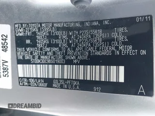2011 Toyota Sienna XLE with VIN 5TDDK3DC9BS019003, listed as a IAAI auction lot 41359834 with 1 mi miles. Bid and sale history available at carsss.com. Image 9.