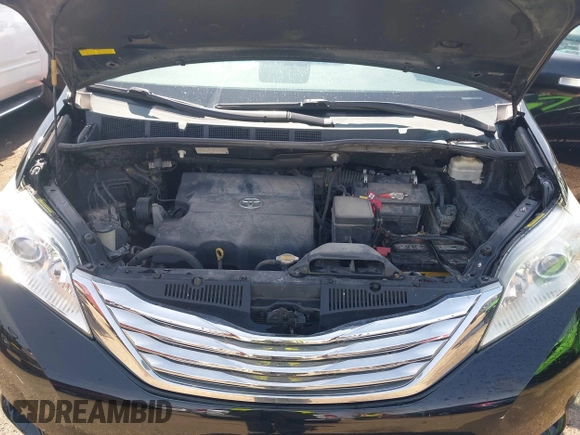 2013 Toyota Sienna XLE AAS with VIN 5TDYK3DC6DS387708, listed as a IAAI auction lot 41902860 with 191,766 mi miles and . Bid and sale history available at carsss.com. Image 10.