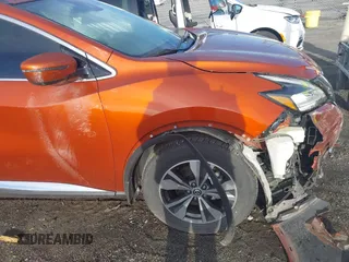 2021 Nissan Murano SV z VIN 5N1AZ2BJ2MC128381, wystawiony jako IAAI lot #42048211 z przebiegiem 59 014 mil mil oraz . Historia ofert i sprzedaży dostępna na DreamBid. Obrazek 18.