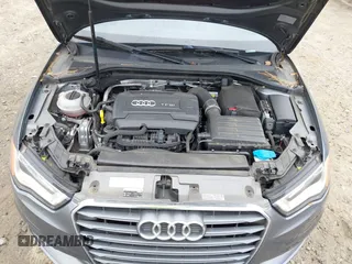 2015 Audi A3 Premium Plus z VIN WAUCCGFF6F1135248, wystawiony jako IAAI lot #42077767 z przebiegiem 75 806 mil mil oraz . Historia ofert i sprzedaży dostępna na DreamBid. Obrazek 10.
