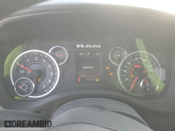 2025 Ram 1500 Big Horn z VIN 1C6SRFFP7SN564845, wystawiony jako Copart lot #47584565 z przebiegiem 2 726 mil mil oraz Szkoda całkowita • Salvage title. Historia ofert i sprzedaży dostępna na DreamBid. Obrazek 9.