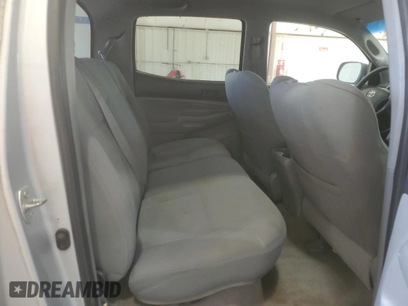 2007 Toyota Tacoma with VIN 5TELU42N27Z414697, listed as a Copart auction lot 53384685 with 328,893 mi miles and Salvage Title. Bid and sale history available at DreamBid. Image 10.