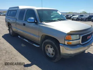1999 GMC Sierra 1500 SLE z VIN 1GTEK19TOXE544546, wystawiony jako IAAI lot #42138967 z przebiegiem Nie podano mil oraz . Historia ofert i sprzedaży dostępna na DreamBid. Obrazek 1.