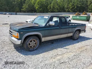 1995 Dodge Dakota with VIN 1B7GL23Y9SS177365, listed as a Copart auction lot 68956734 with 210,499 mi miles and Salvage Title. Bid and sale history available at carsss.com. Image 1.