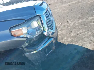 2016 Toyota Tundra 4WD Truck LTD with VIN 5TFHY5F16GX524926, listed as a IAAI auction lot 41348197 with 158,633 mi miles. Bid and sale history available at carsss.com. Image 6.