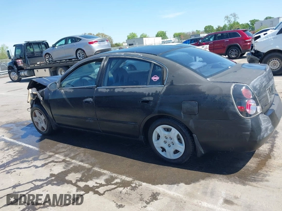 2003 Nissan Altima S with VIN 1N4AL11D03C129562, listed as a IAAI auction lot 41911150 with 205,862 mi miles. Bid and sale history available at carsss.com. Image 14.