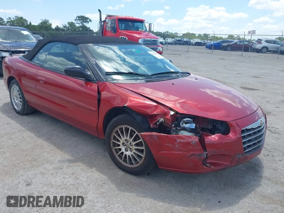 2006 Chrysler Sebring Touring z VIN 1C3EL55R26N181569, wystawiony jako IAAI lot #42181749 z przebiegiem 100 487 mil mil oraz . Historia ofert i sprzedaży dostępna na DreamBid. Obrazek 1.