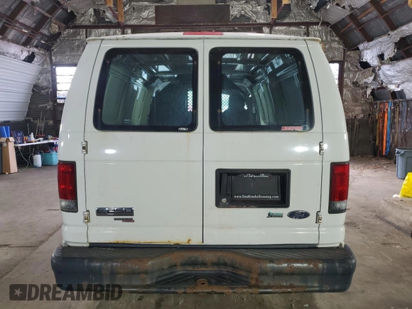 2013 Ford Econoline Cargo Commercial z VIN 1FTNE2EL7DDA00050, wystawiony jako Copart lot #58330445 z przebiegiem 166 206 mil mil oraz Szkoda całkowita • Salvage title. Historia ofert i sprzedaży dostępna na DreamBid. Obrazek 6.