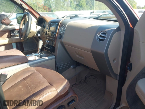 2007 Ford F-150 XLT with VIN 1FTPW14V97KC22916, listed as a IAAI auction lot 42555391 with 192,283 mi miles and . Bid and sale history available at DreamBid. Image 5.